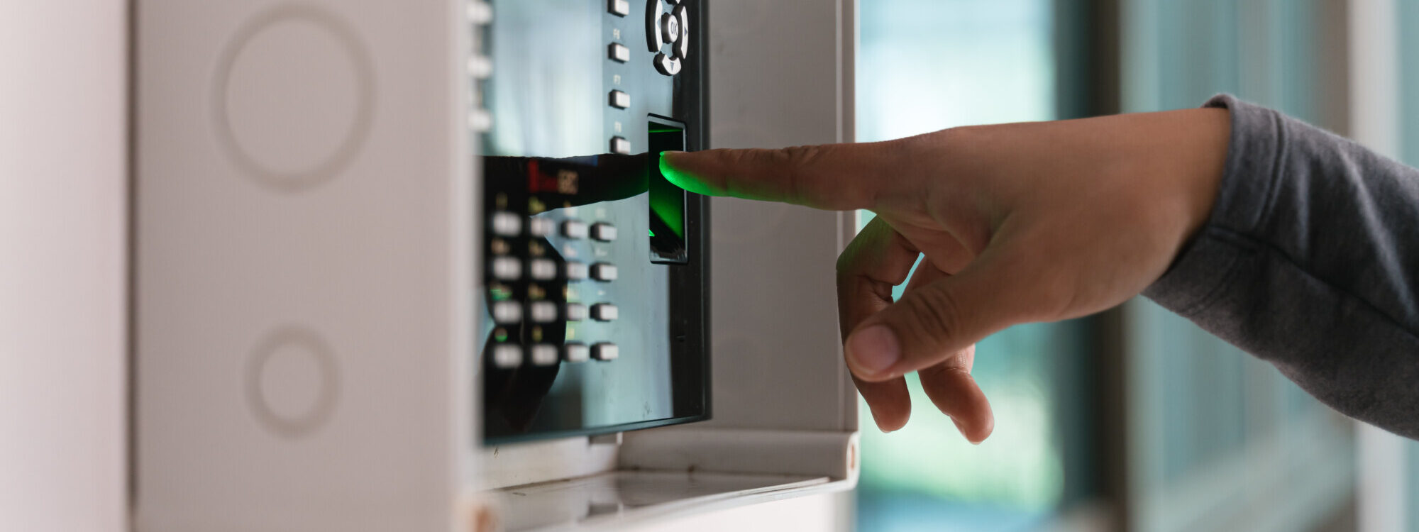 Installation de lecteur biom&eacute;trique en Alsace Riedisheim
