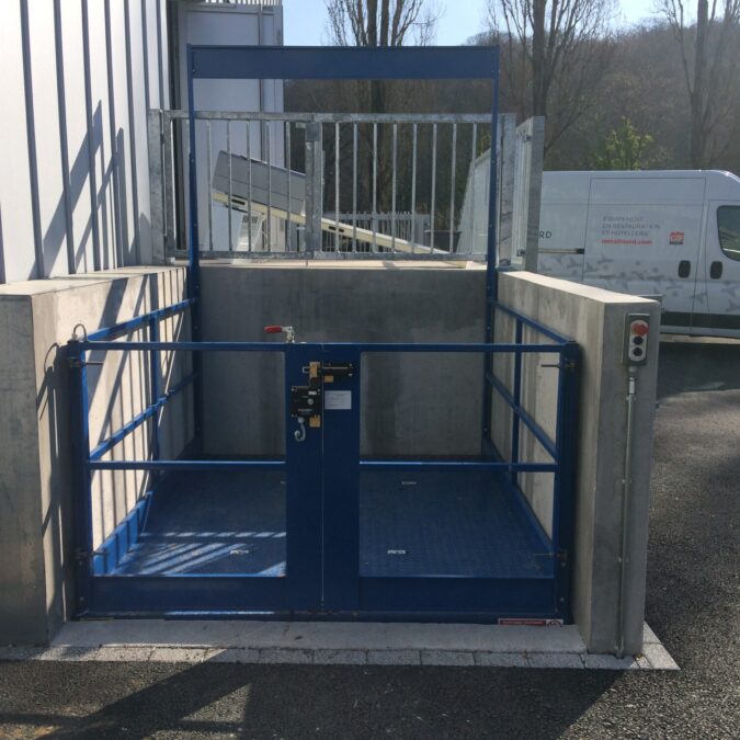 Quels sont les crit&egrave;res de s&eacute;curit&eacute; &agrave; respecter pour l&rsquo;installation d&rsquo;un monte-charge ? Saint-Louis