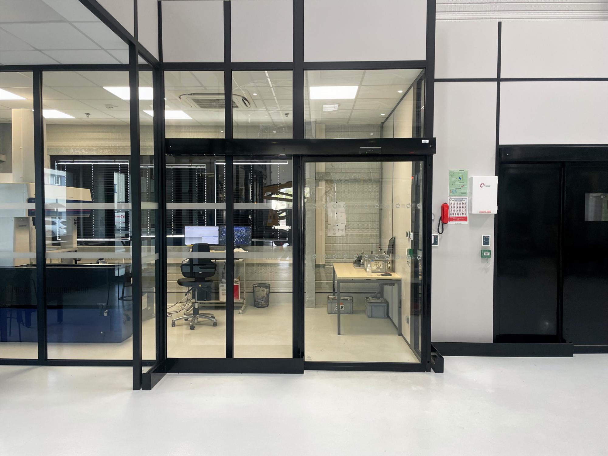 INSTALLATION PORTE PIETONNE TELESCOPIQUE MOLSHEIM F2A | F2a automatisme Automatismes Cernay 3