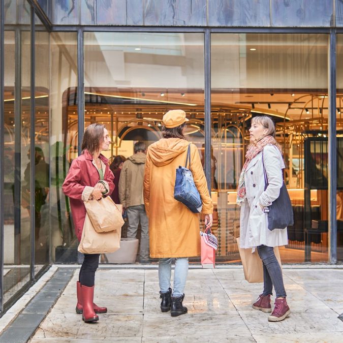 Comment choisir la porte automatique la mieux adapt&eacute;e &agrave; un commerce &agrave; fort passage ? Saint-Louis